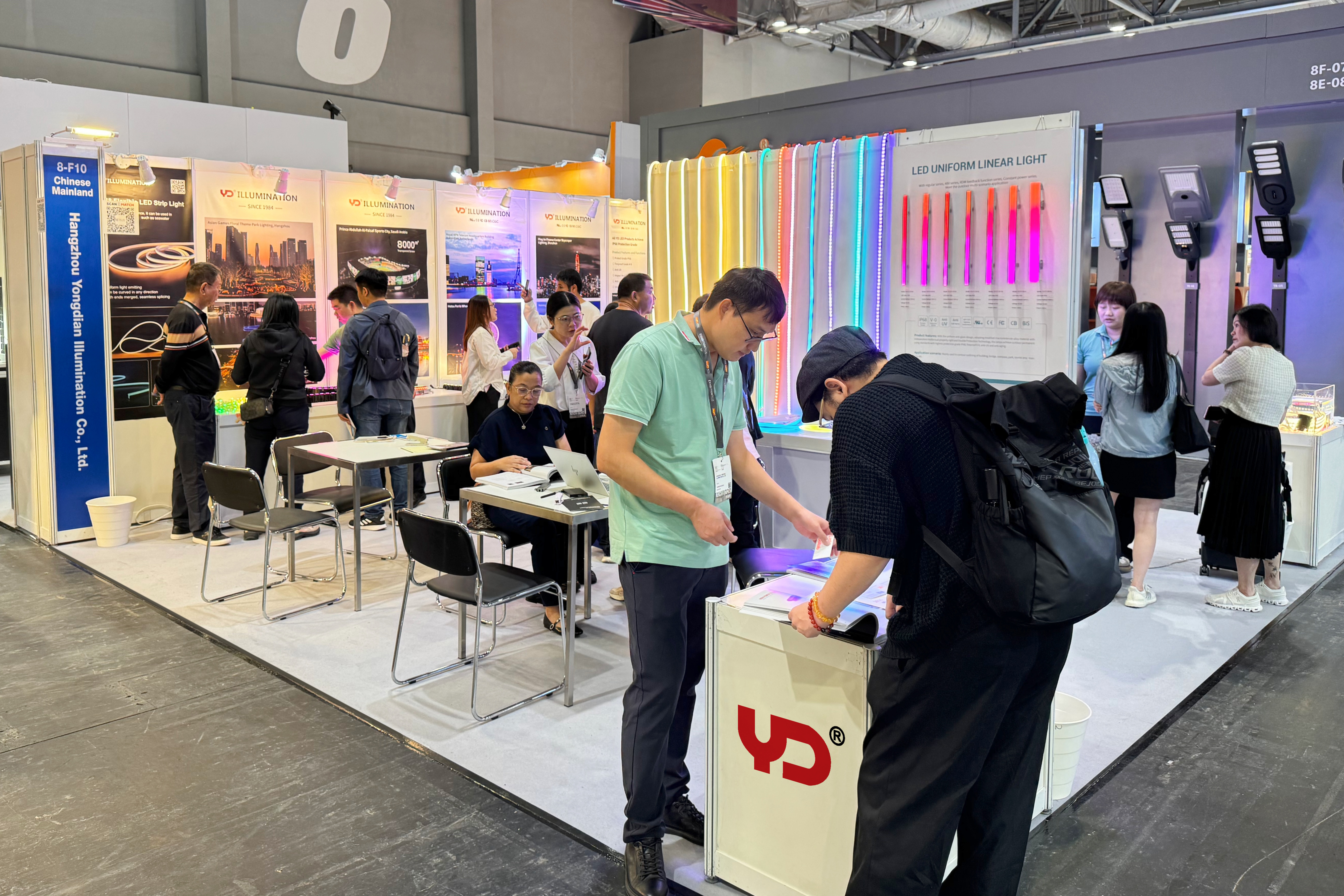 現(xiàn)場盛況直擊！勇電精彩亮相香港國際戶外及科技照明博覽會